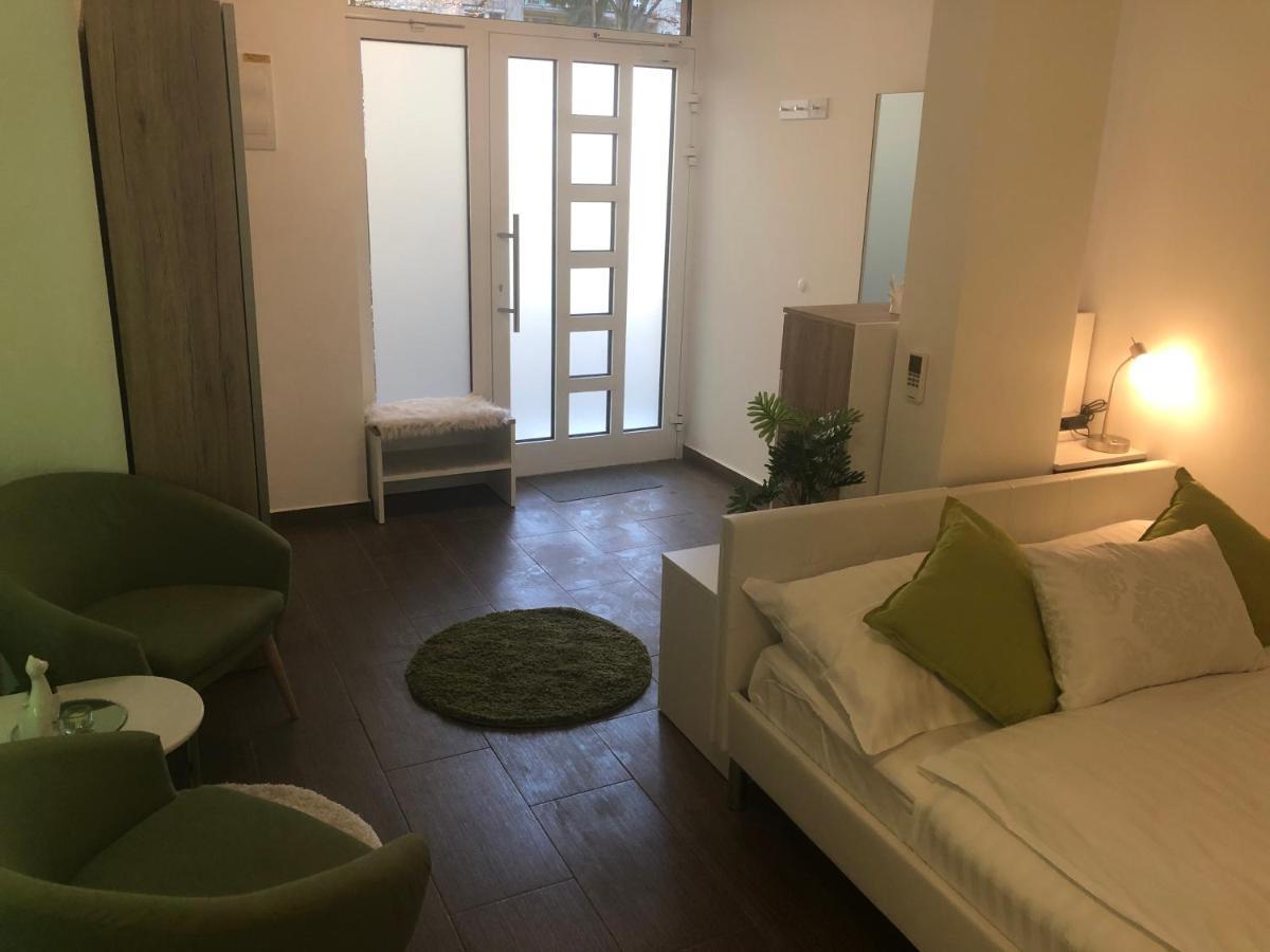 류블랴나 Luxury Central Studio Under The Castle 아파트 외부 사진